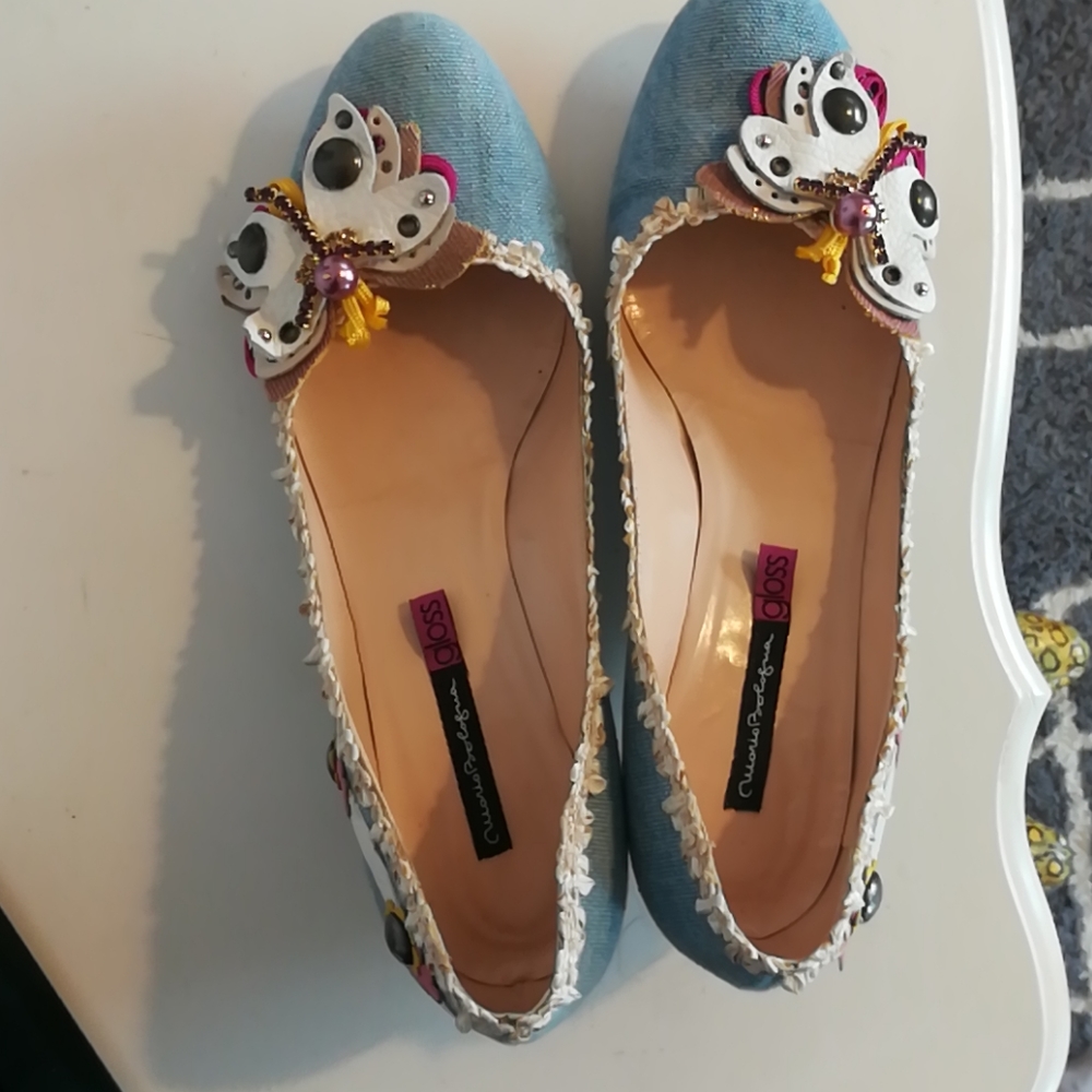 Mario Bologna kitten heel shoe